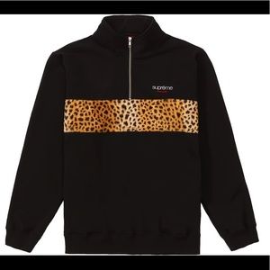 Supreme Women’s black and leopard print sweatshirt